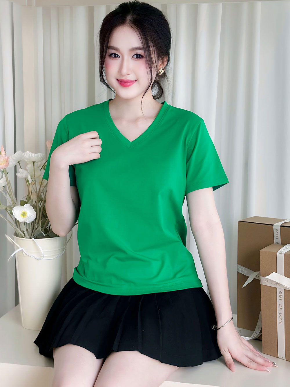 ÁO THUN NỮ TAY NGẮN-CỔ TIM-MÀU TRƠN