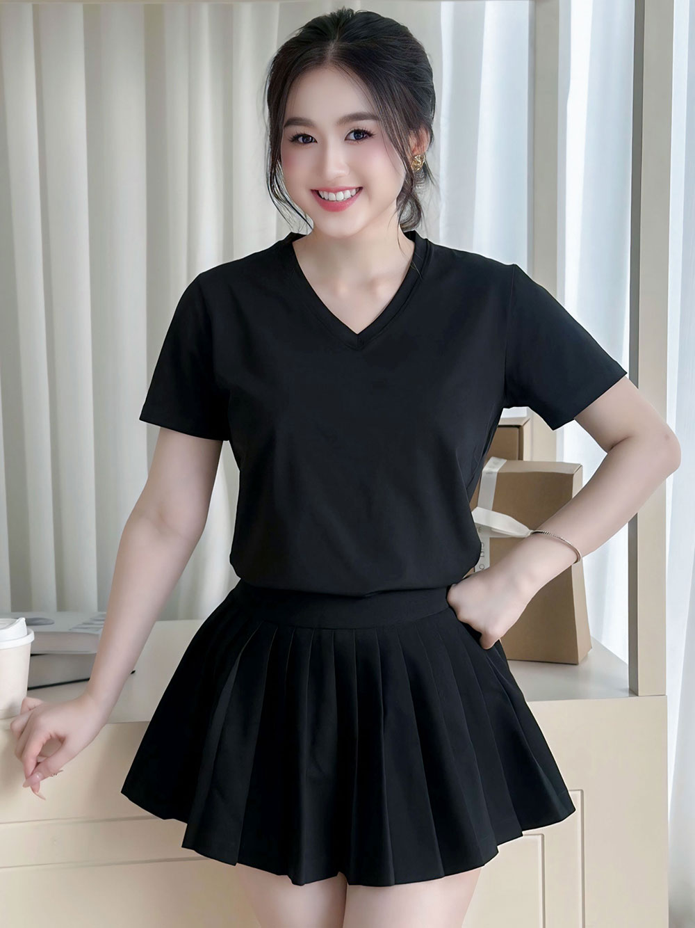 ÁO THUN NỮ TAY NGẮN-CỔ TIM-MÀU TRƠN