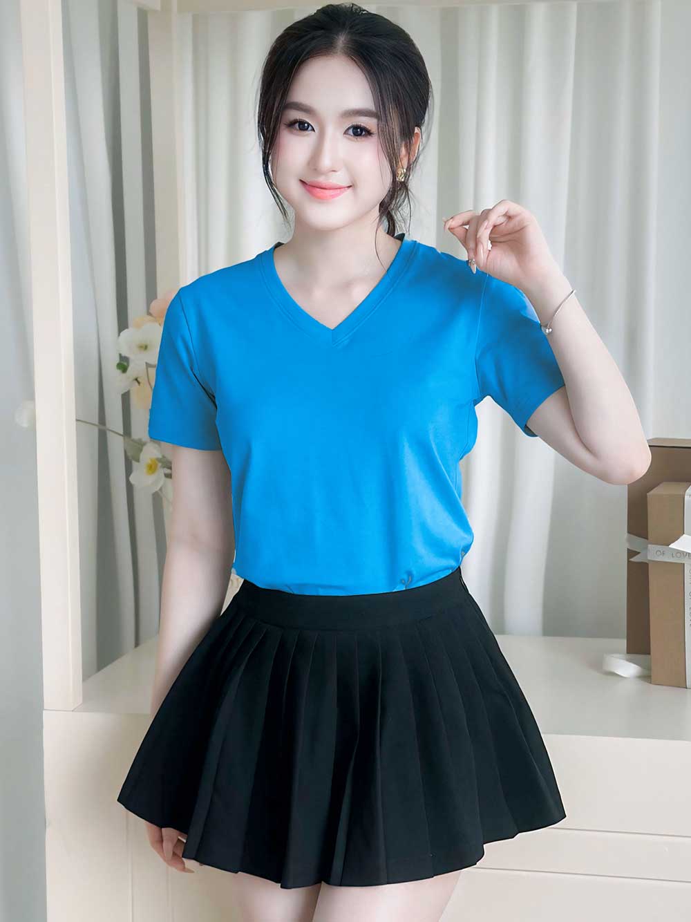 ÁO THUN NỮ TAY NGẮN-CỔ TIM-MÀU TRƠN