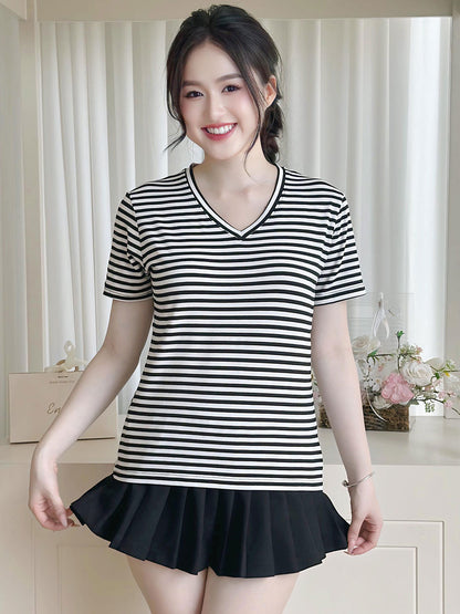 Áo thun nữ Tay ngắn-Cổ tim-Họa tiết kẻ sọc-Mã BSA