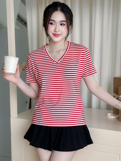 Áo thun nữ Tay ngắn-Cổ tim-Họa tiết kẻ sọc-Mã BSA