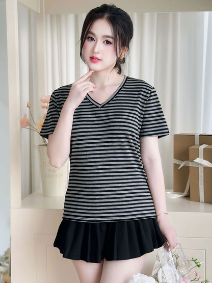 Áo thun nữ Tay ngắn-Cổ tim-Họa tiết kẻ sọc-Mã BSA