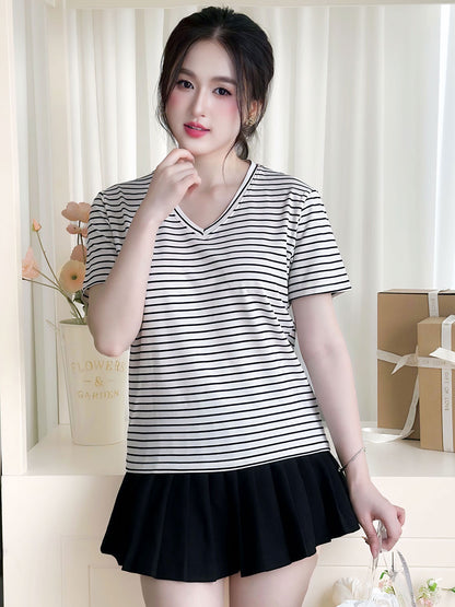 Áo thun nữ Tay ngắn-Cổ tim-Họa tiết kẻ sọc-Mã BSA