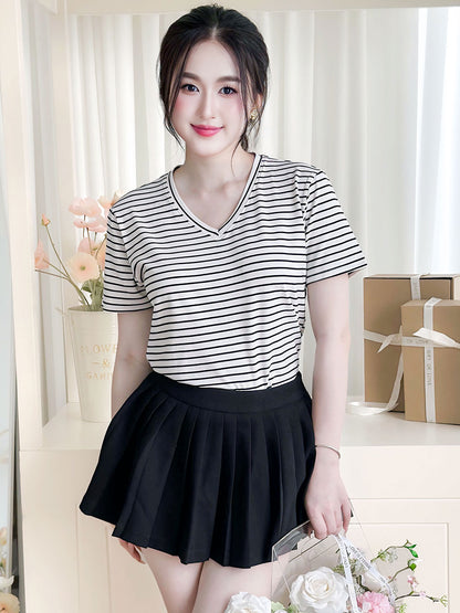 Áo thun nữ Tay ngắn-Cổ tim-Họa tiết kẻ sọc-Mã BSA