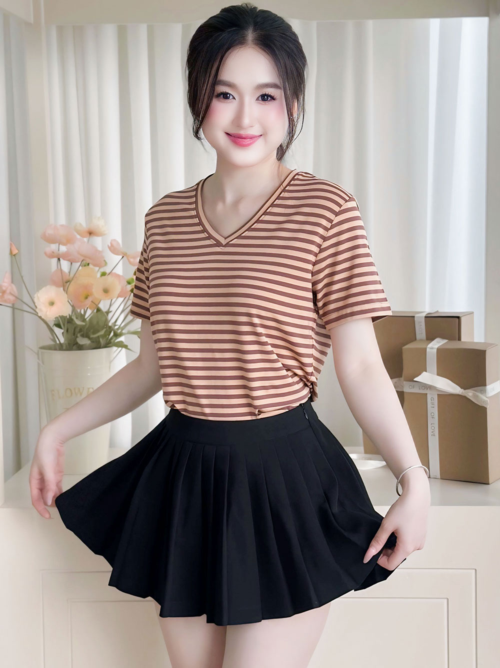 Áo thun nữ Tay ngắn-Cổ tim-Họa tiết kẻ sọc-Mã BSA