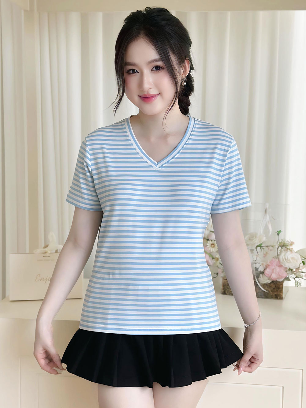 Áo thun nữ Tay ngắn-Cổ tim-Họa tiết kẻ sọc-Mã BSA