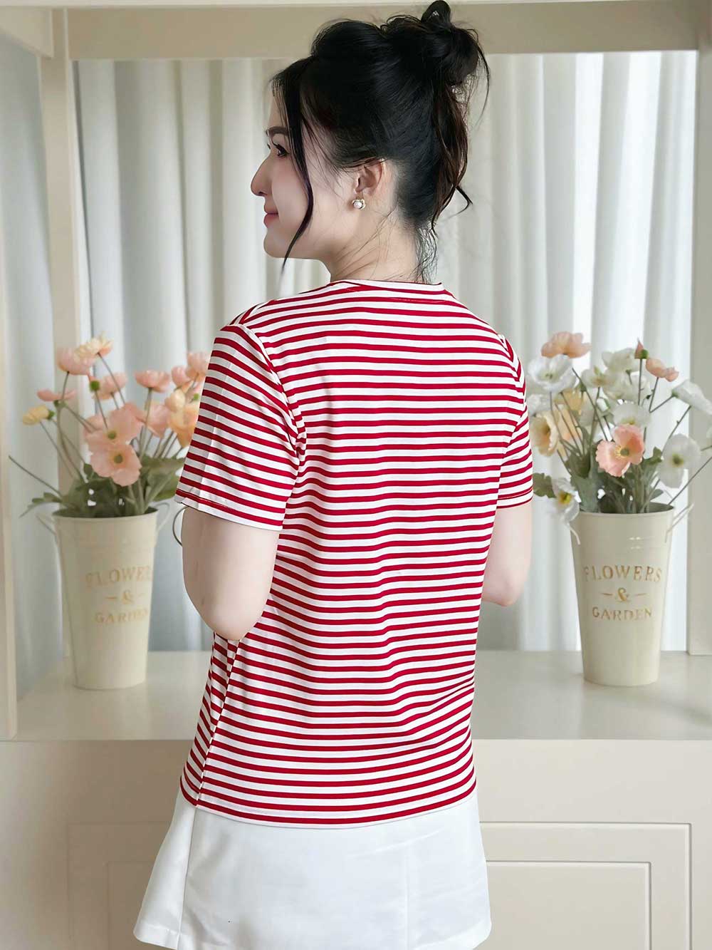 Áo thun nữ cổ tròn, họa tiết kẻ sọc, kiểu dáng trẻ trung - Mã BSB