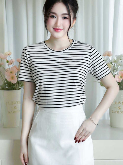 Áo thun nữ cổ tròn, họa tiết kẻ sọc, kiểu dáng trẻ trung - Mã BSB