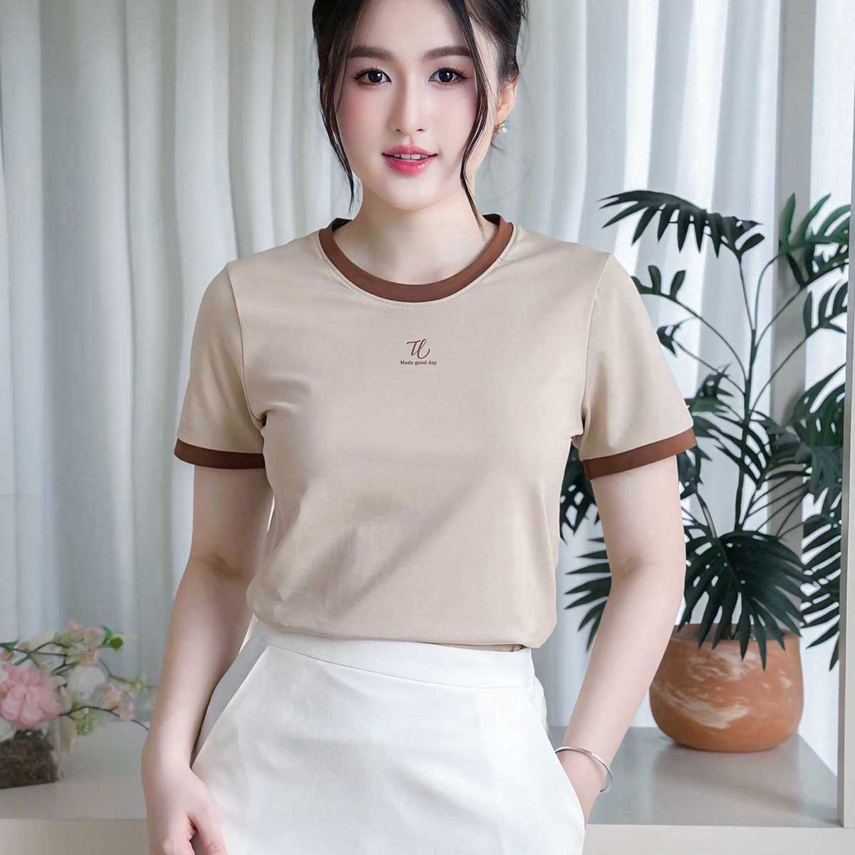 Áo thun nữ tay ngắn-Cổ Tròn-In logo chữ TL