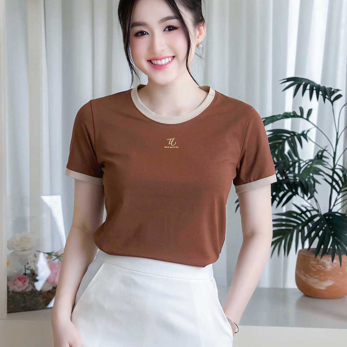 Áo thun nữ tay ngắn-Cổ Tròn-In logo chữ TL