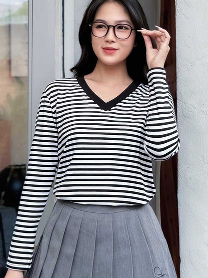 Áo thun TOLI nữ tay dài cổ V