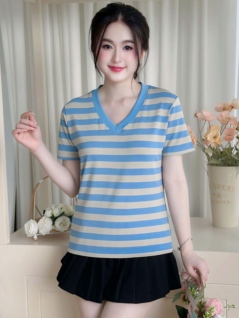 Áo Thun Nữ Tay Ngắn-Họa Tiết Kẻ Sọc-Cổ V-Mã BSV