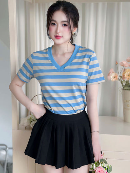 Áo Thun Nữ Tay Ngắn-Họa Tiết Kẻ Sọc-Cổ V-Mã BSV